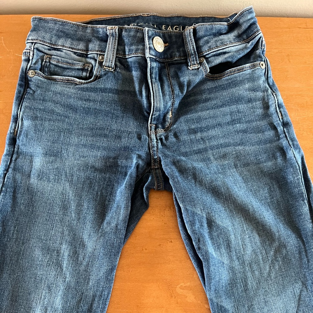 American Eagle jeggings/skinny jeans. EUC. Size 00. Barely worn.